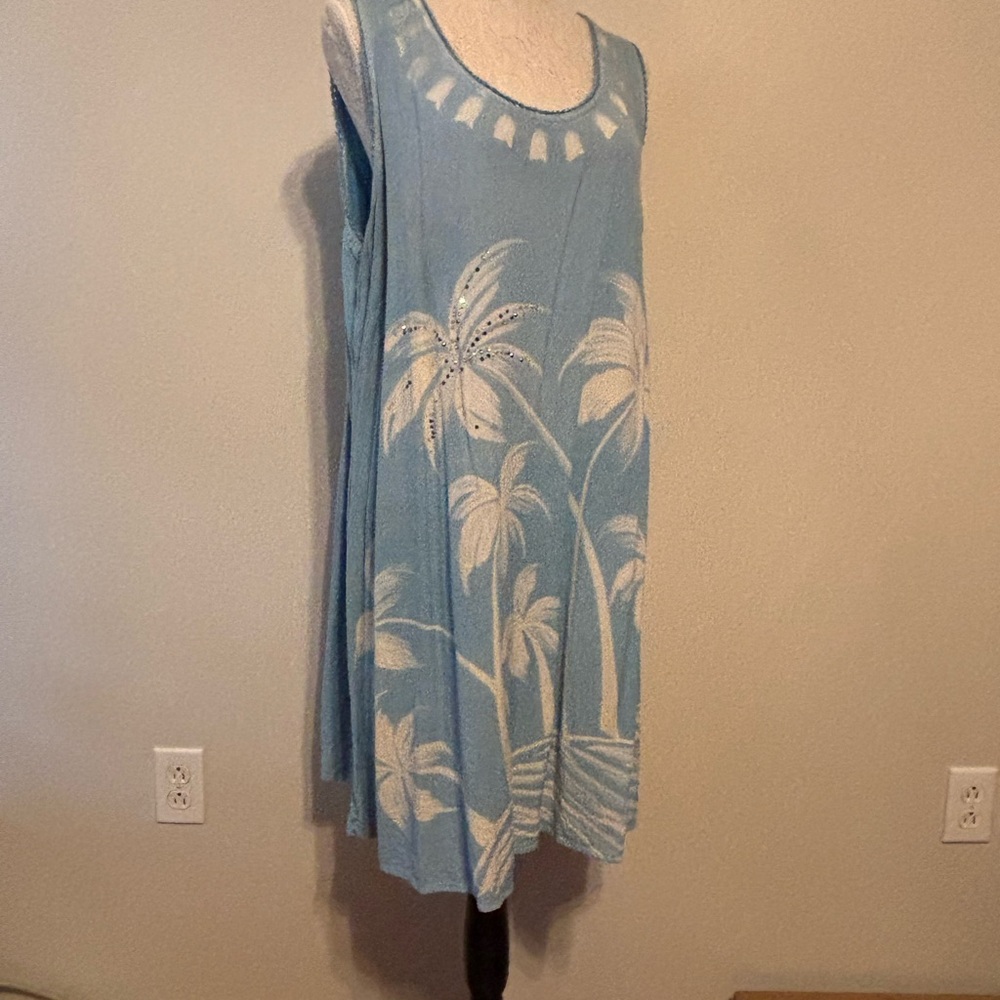 Raya Sun Blue and White Palm Dress with rhinestone detail